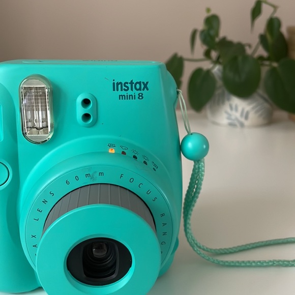 Camera - Picture 3 of 4